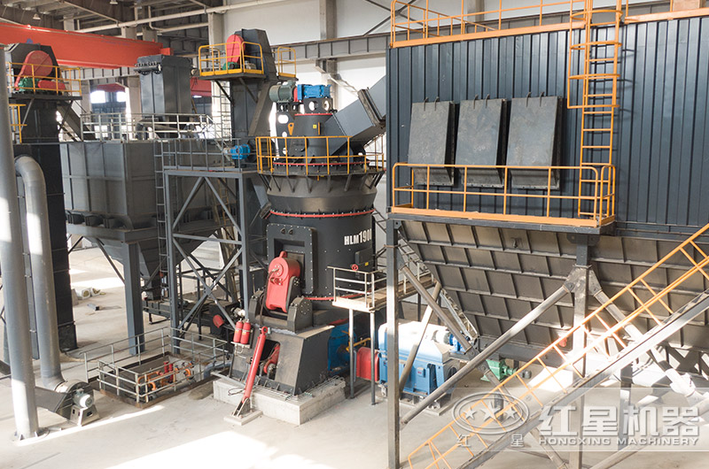 超细立式磨粉机现场