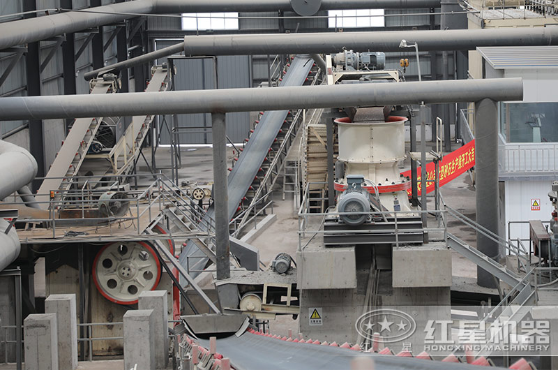 单杠圆锥破碎机现场 单杠圆锥破碎机现场