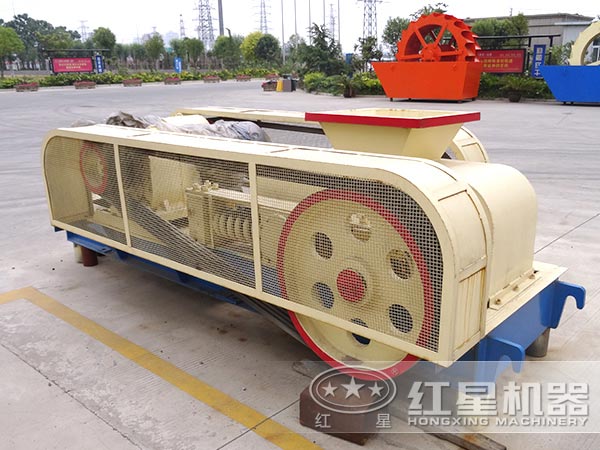 对辊式破碎机 对辊式破碎机