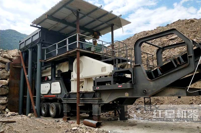 移动颚式破碎机现场 移动颚式破碎机现场