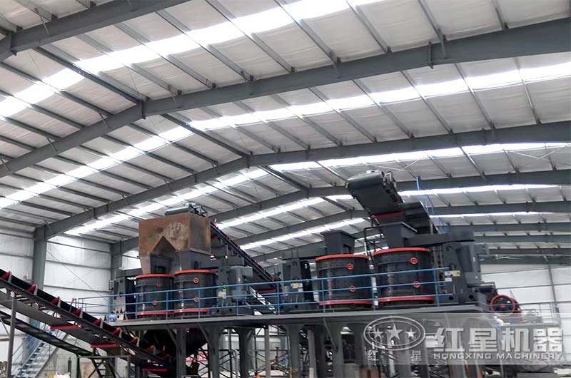 立式复合破碎制砂机现场 立式复合破碎制砂机现场