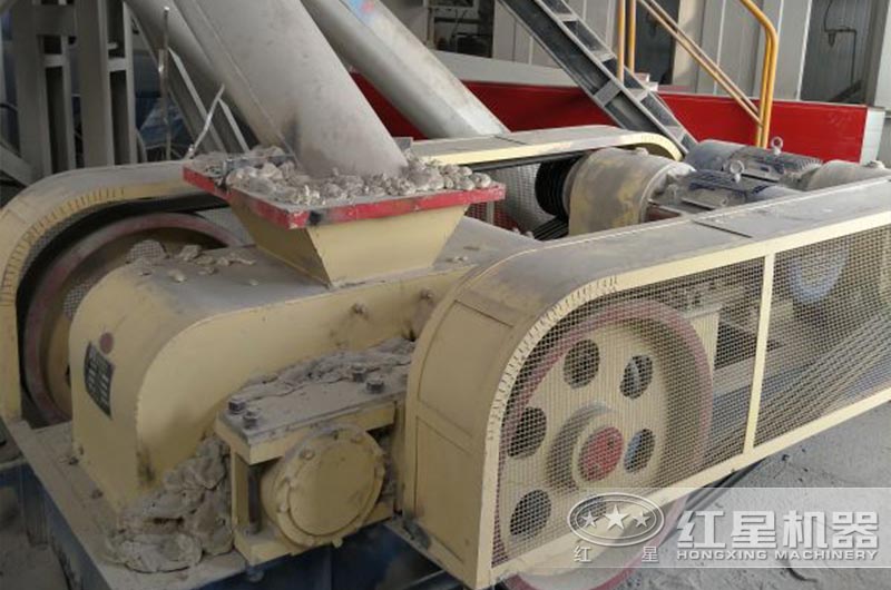 关于对辊式破碎机，客户最常问的5个问题（红星老师傅实地讲解）