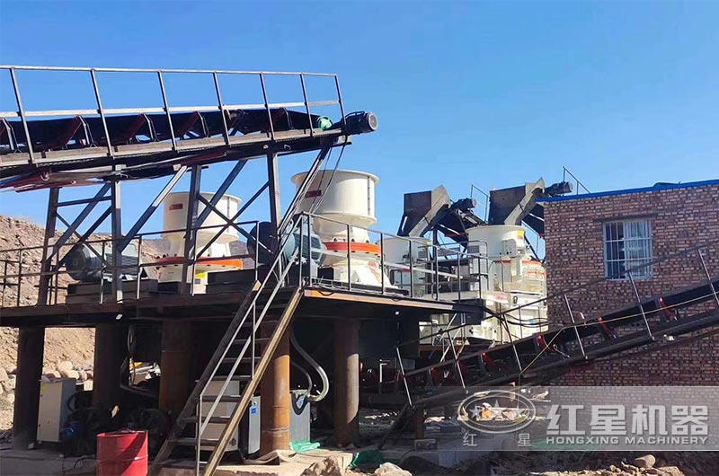 两台单缸圆锥破碎机实拍 两台单缸圆锥破碎机实拍