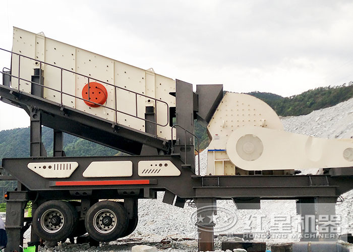 移动重锤式破碎机 移动重锤式破碎机