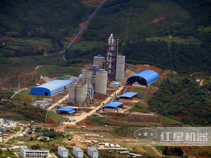 海绵铁生产现场 海绵铁生产现场