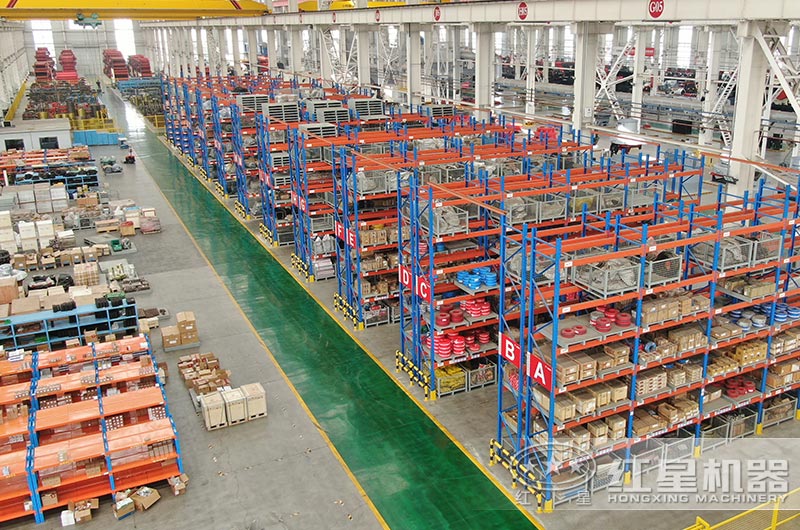 红星厂区配件展区 红星厂区配件展区