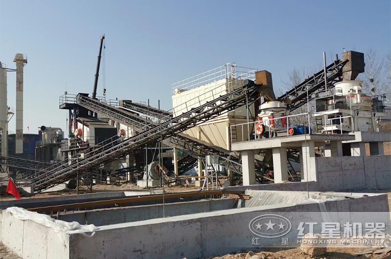 圆锥破和制砂机作业现场 圆锥破和制砂机作业现场