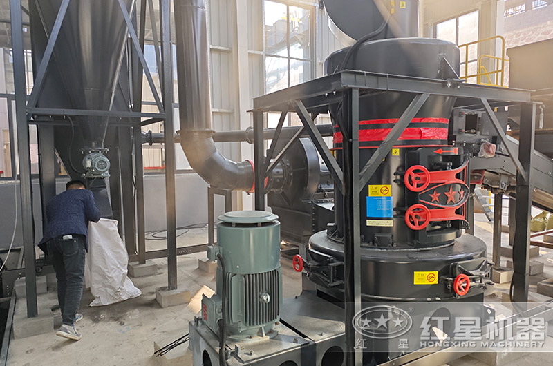 超细立式磨粉机试机现场