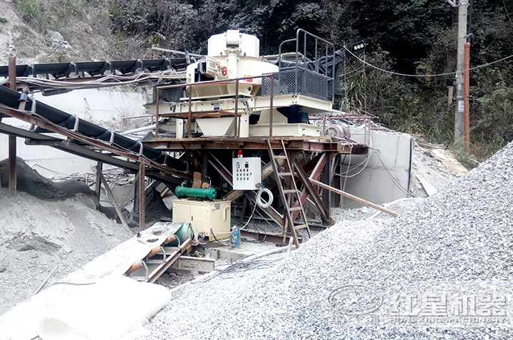 想要制砂生产线效率高高产，搭配设备很重要