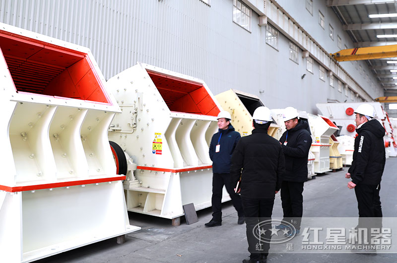 来厂参观厂区、设备的客户